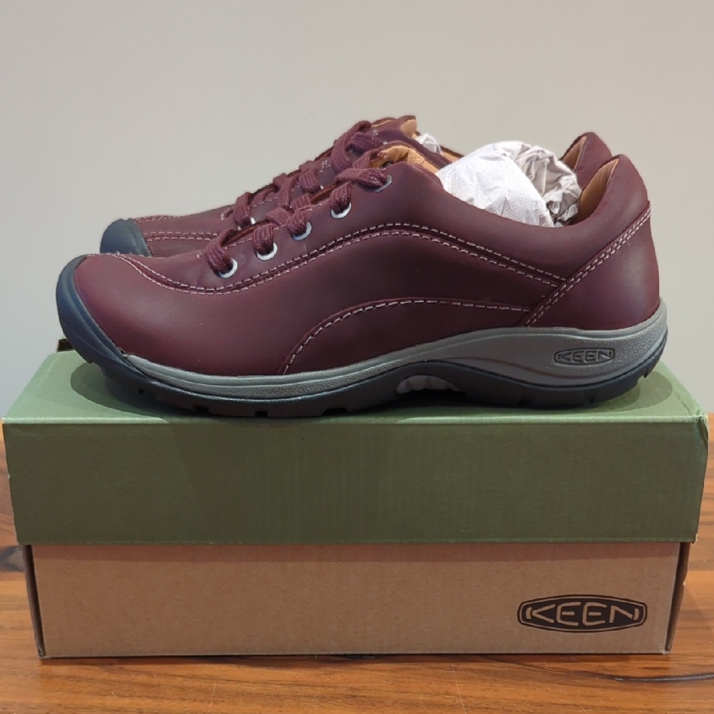KEEN Presidio II NWT Women's Leather Hiking Shoes Water Repellent